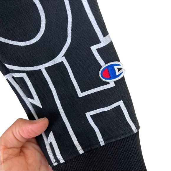 Champion Reverse Weave Iconic Hoodie Size XS Black and White - Picture 8 of 11